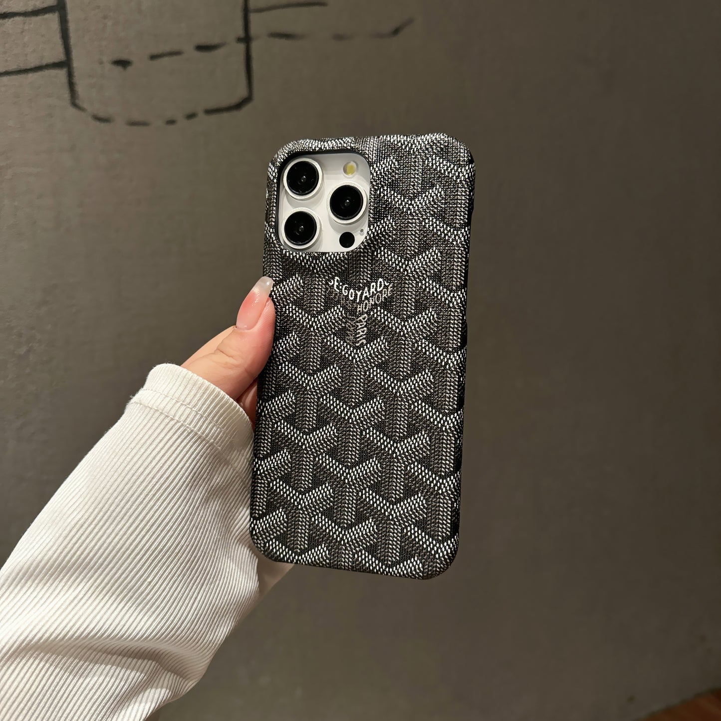 GOGO CASE (BLACK)